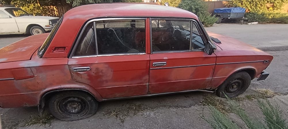 Продам машину ваз 2106