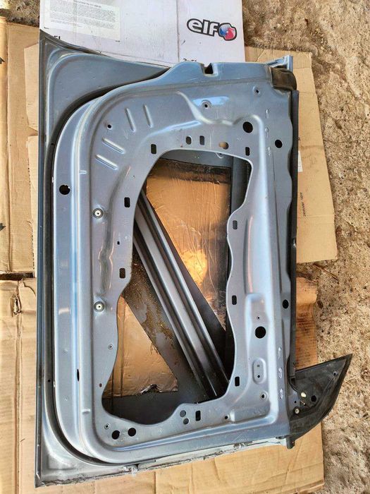 Дверь левая передняя VW CC 08-12 передня ліва дверка СС