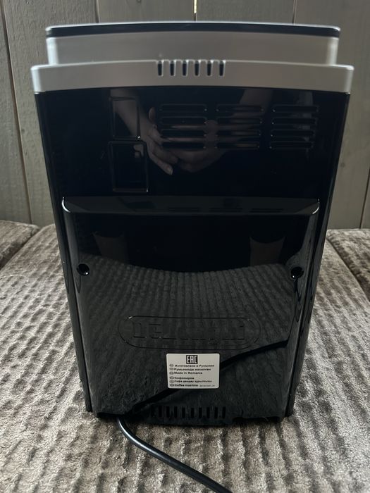 Кофемашина Delonghi Magnifica S
