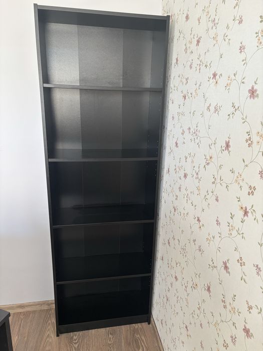 Półka na ksiazki