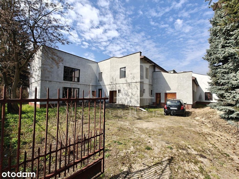 Pruszków działka 1121 m²  + budynek  400 m WKD rodzina/ biznes