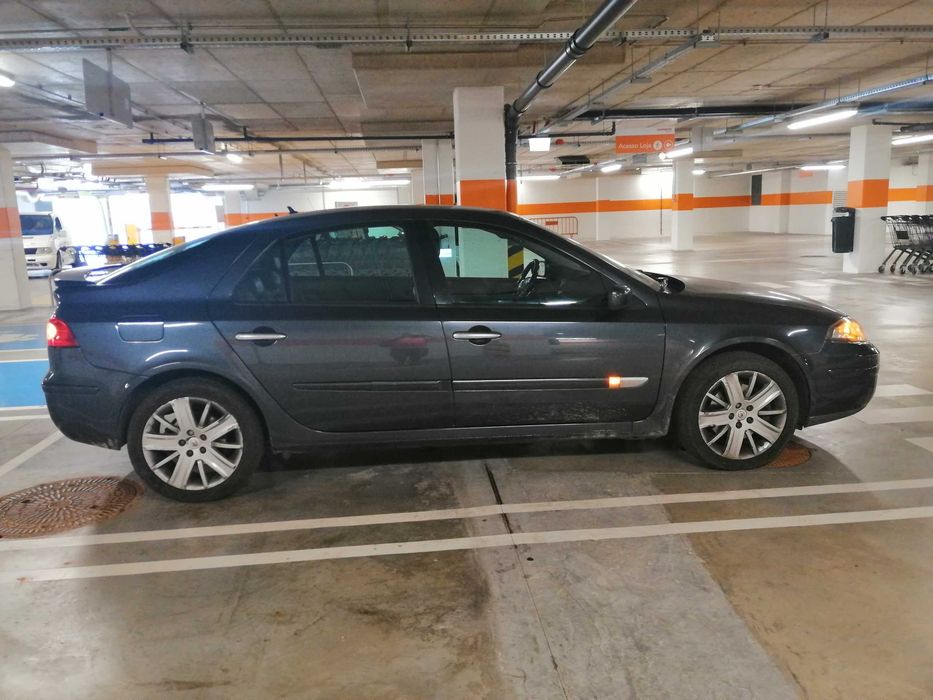 Renault Laguna II 2.0 dCi 173cv – 2007 – Motor Gripado – Inspeção até 06/2027