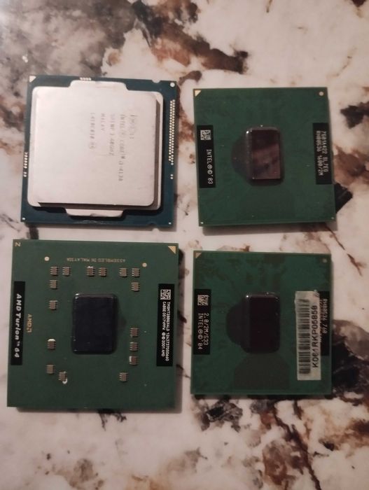 Procesor intel i AMD