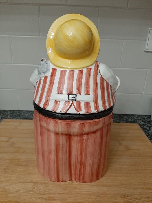 Boleira em cerâmica