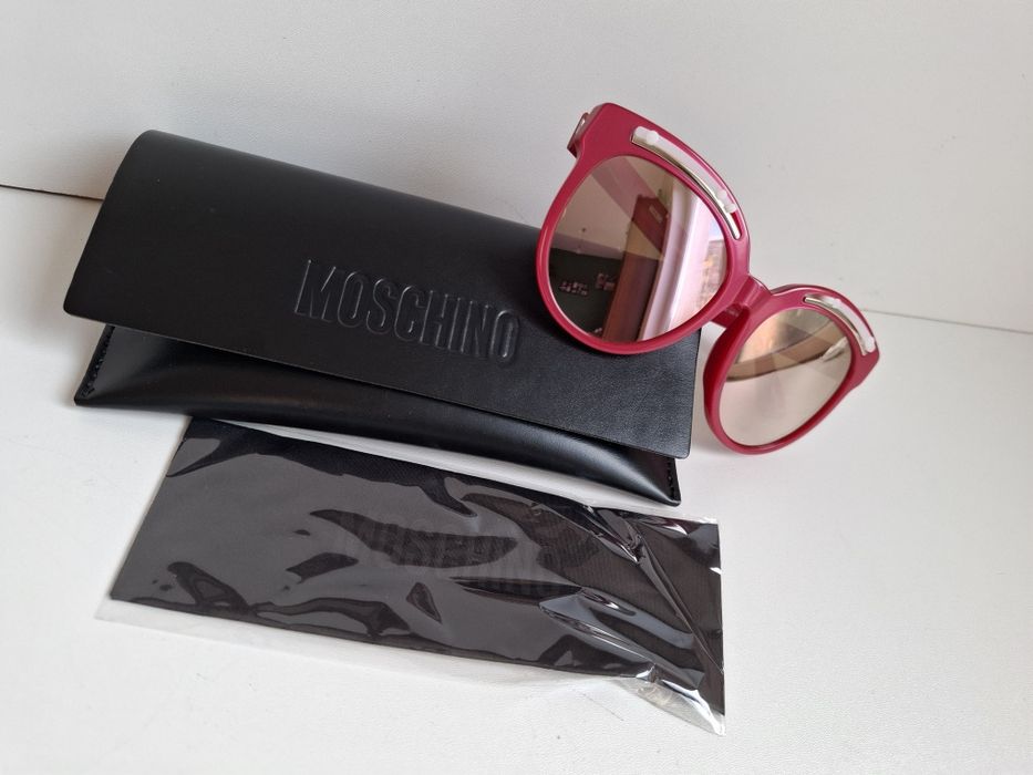 Okulary przeciwsłoneczne damskie Moschino różowe UV400