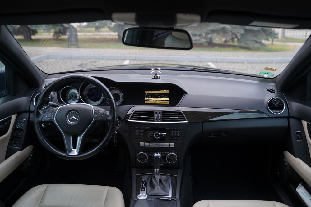 Mercedes Benz C220 Avangarde