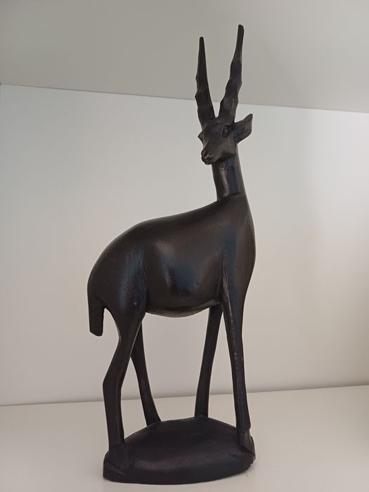 Estatua escultura madeira arte africana