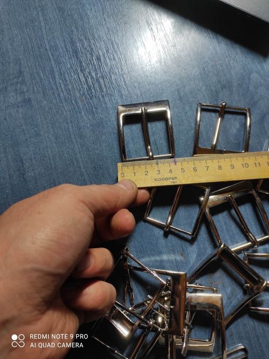 Пряжки для ременя