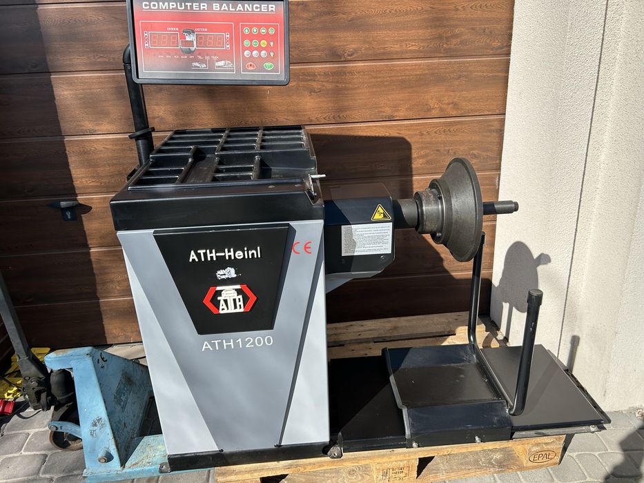 Wyważarka do kół ATH 1200