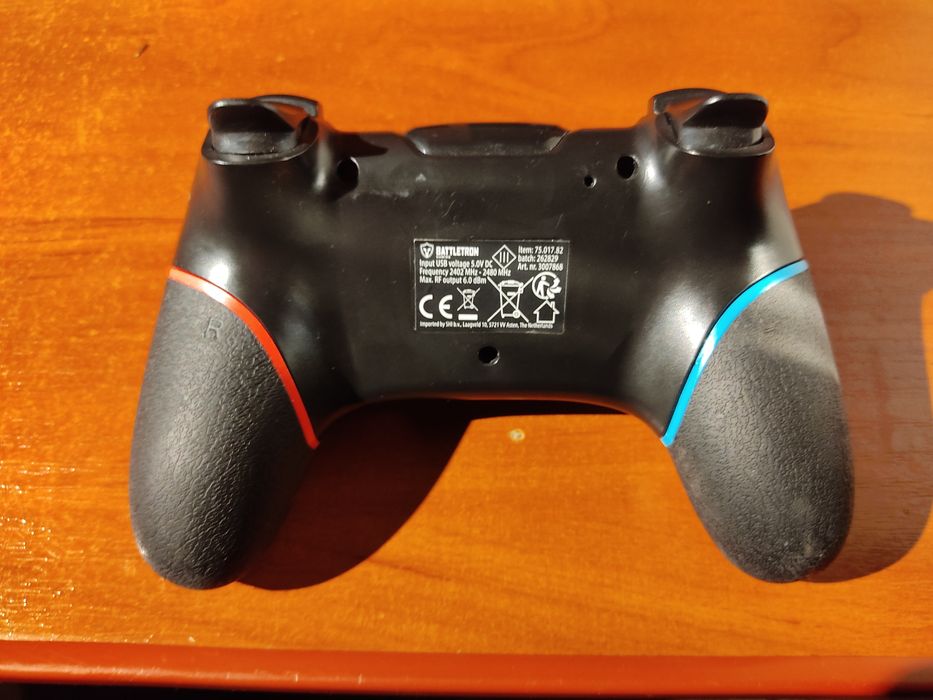 Джойстик по блютузу