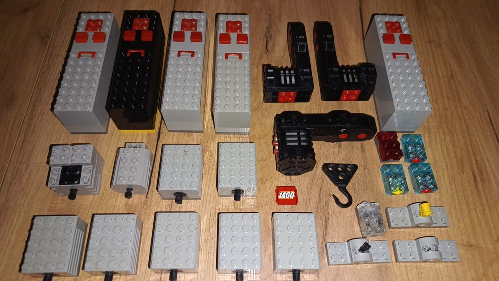 Lego elektryka elektronika technic lata 90-te legoland  silniki  kg