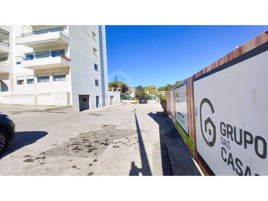 Arrenda Lugar de Parqueamento - Ericeira, A Casa das Casas