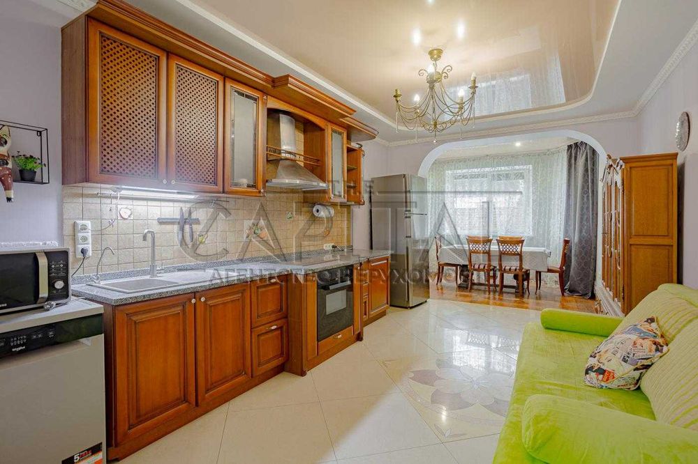 Оренда затишного будинку 300м2 Осокорки Дарницький р-н вул. Садова