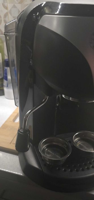 Máquina de Café De’Longhi EC221.BX(em garantia)+Moinho H.Koenig GRD830