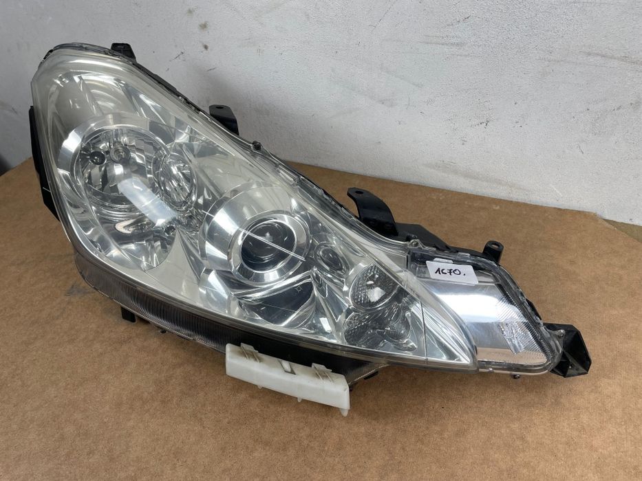 Lampa Prawa Przód Xenon Peugeot 4007 Kompletna Europał