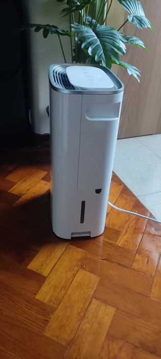 Desumidificador Qilive modelo Q.6177