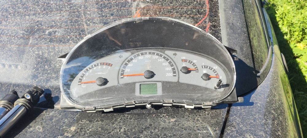 Щиток приборов Ваз приора Богдан  авторазборка