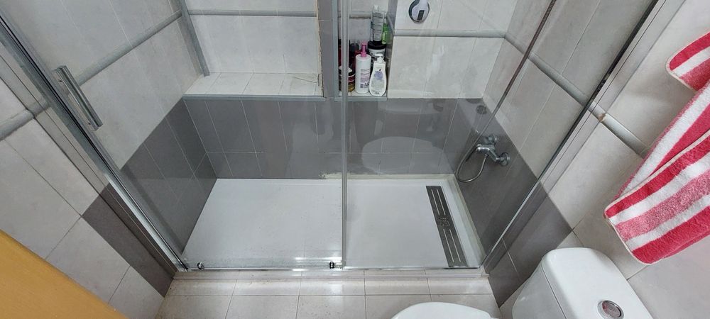 Montagem de móveis e pequenas reparações