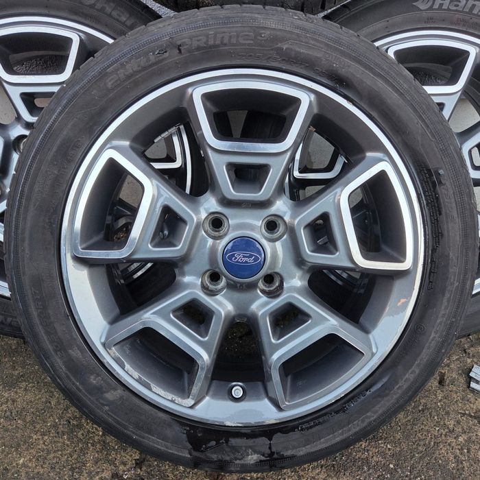 Felgi z oponami Ford B-Max EcoSport 6,5x17 ET37 4x108
