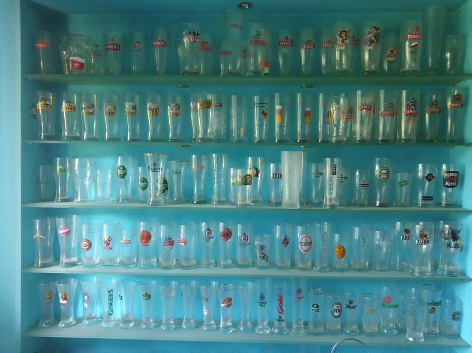 Szklanki, kufle, pokale, piwo