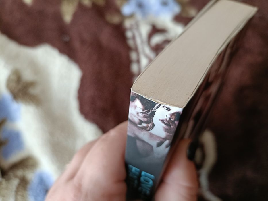 Książka Anna Wolf - Love-Hate, Hate-Love