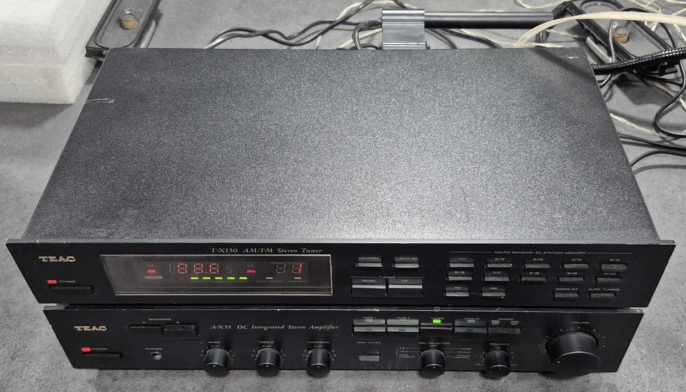 Wieża: wzmacniacz TEAC A-X55 i tuner TEAC T-X150 sprawne.