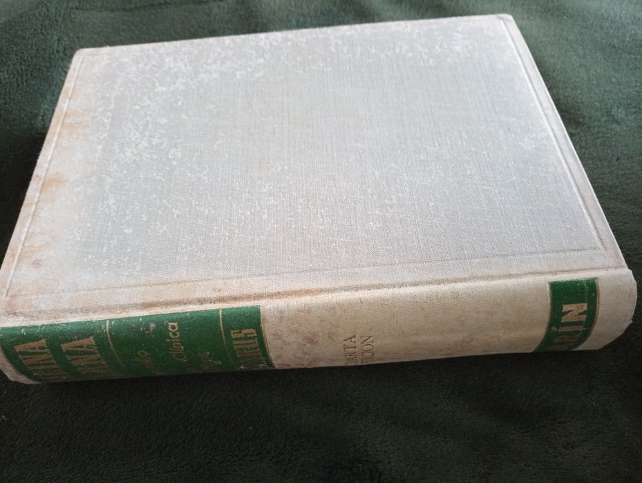 Medicina interna: compendio práctico de patología médica y ..." 1944
