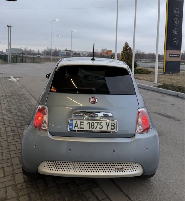 FIAT 500e,2015год
