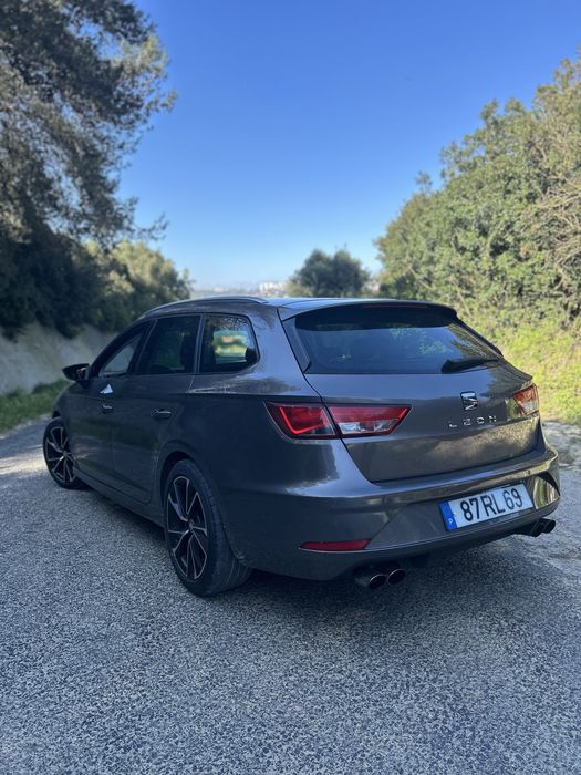 Seat Leon st tdi — photo 2