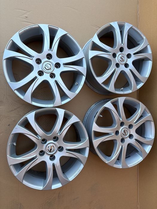 5x114,3 NISSAN 7Jx17 ET40 felgi aluminiowe 66,1 czujniki TPMS qashqai juke RENAULT DACIA