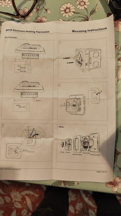 Tenho 2, regula temperatura.