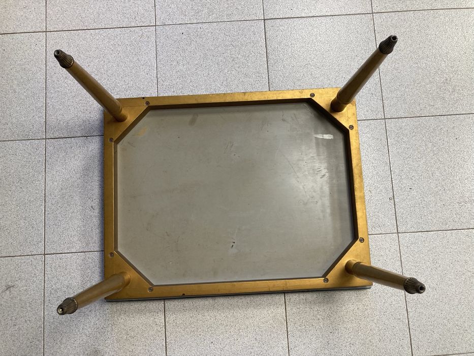 Mesa de Café Antiga com Planisfério