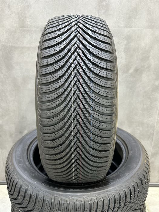 Нові зимові шини Michelin Alpin5 215/55 R17 94V AO