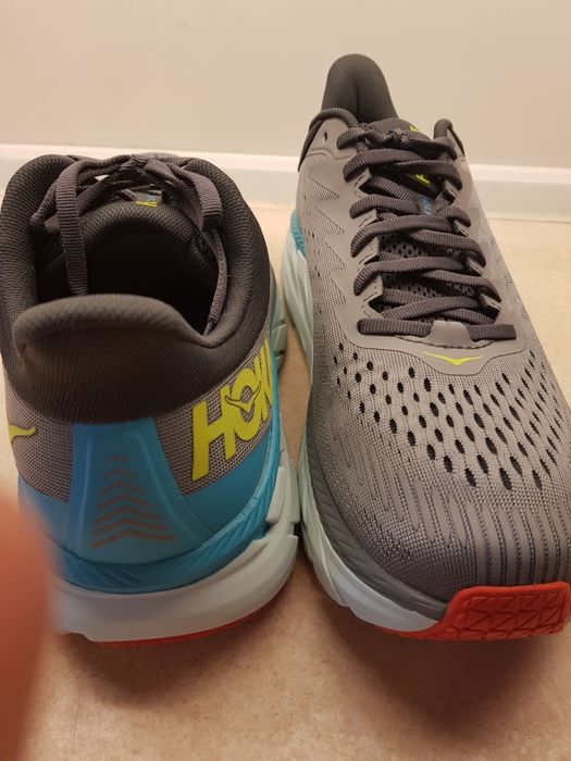 Кроссовки для бега Hoka One One Clifton 7
