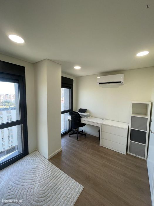 Estúdio - localizado em Olaias Lisbon