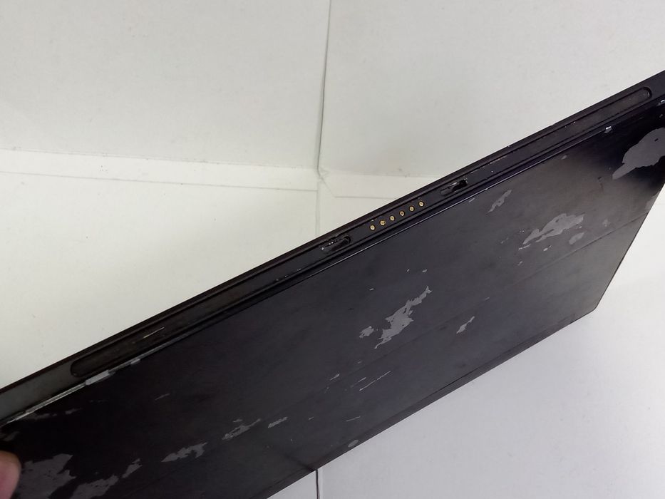 Microsoft Surface RT 32Gb (model 1516)