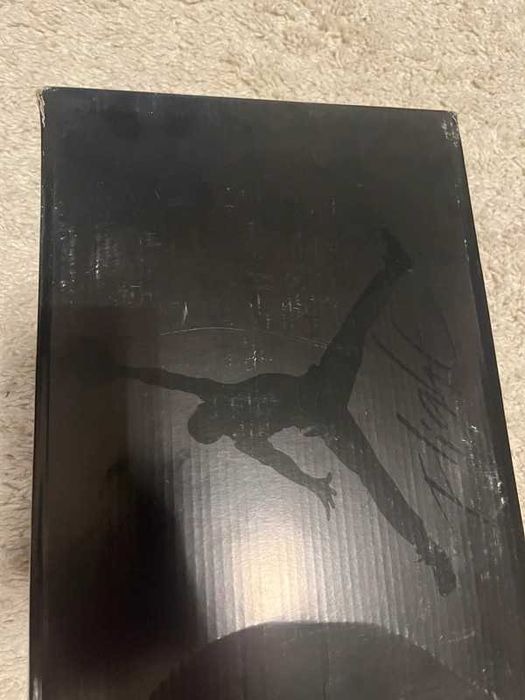 Jordan 4, czarne .46