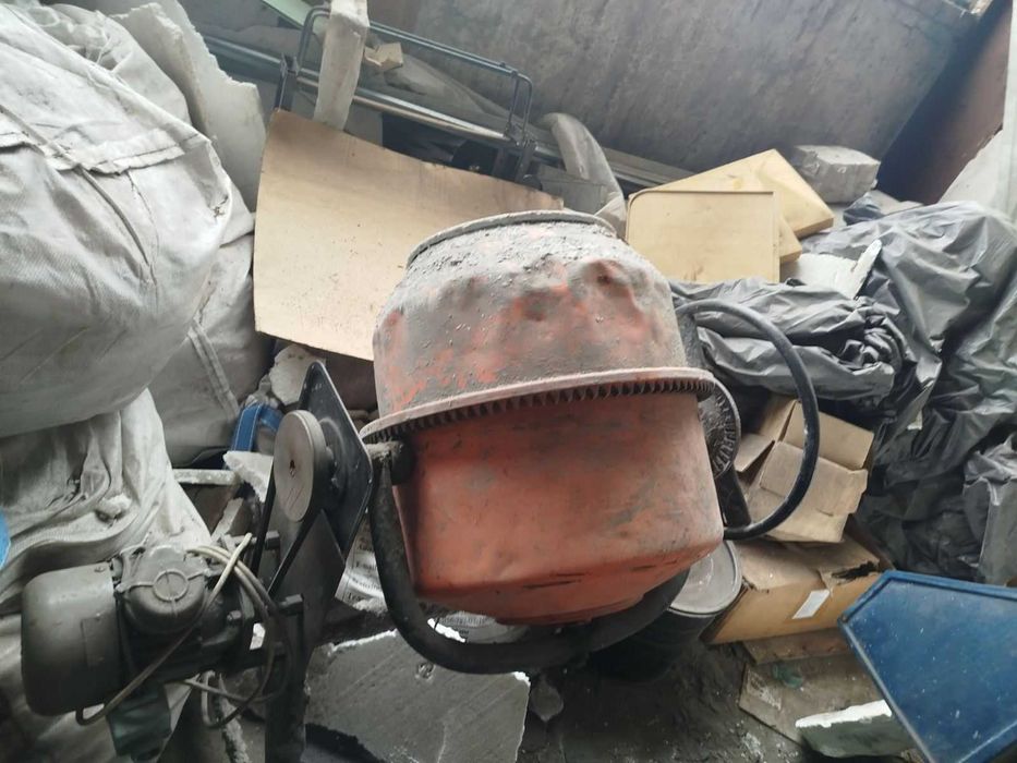 Бетономішалки електричні. Розпродаж 4 шт - від 3000 грн. Бетономешалки продам.