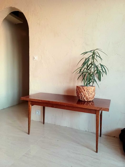 stół ława stolik kawowy PRL lakier ciemny dąb