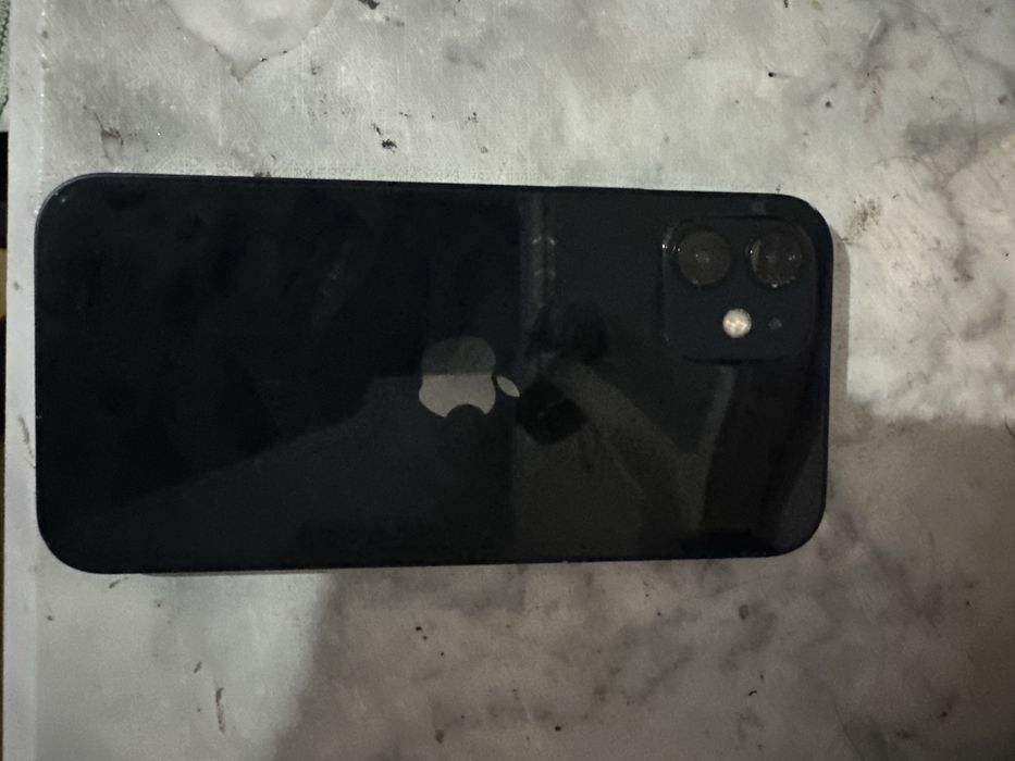 Iphone 12 pro praticamente novo