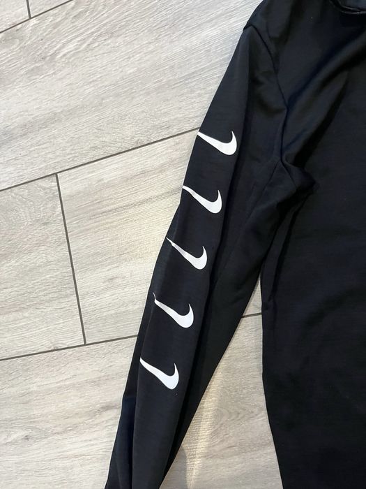 Спортивна кофта Nike