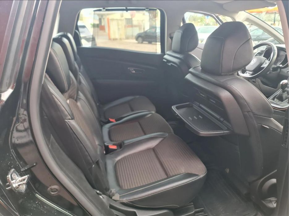 Renault grand scenic