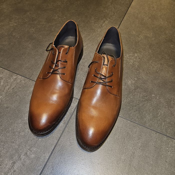 Sprzedam buty męskie eleganckie