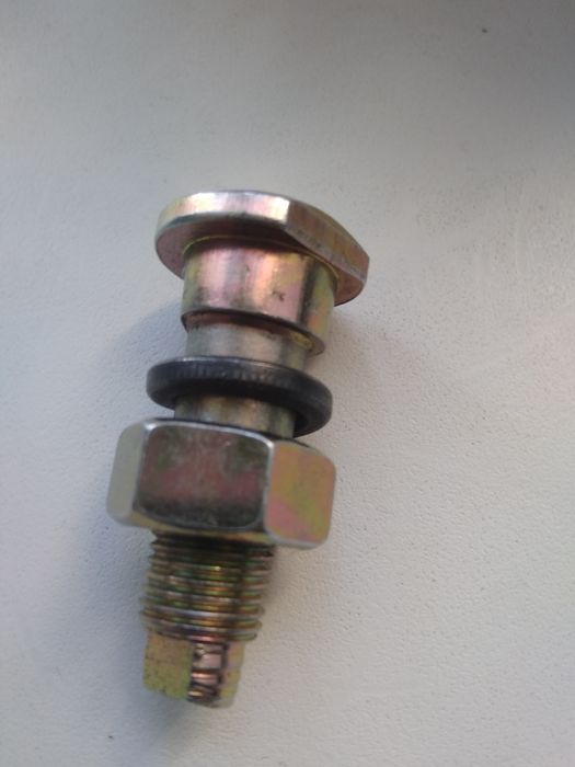 Ексцентрик болт уаз