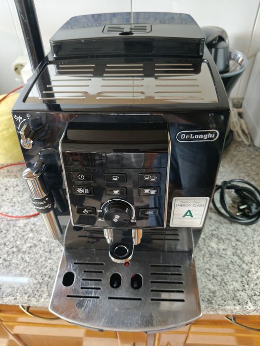 Máquina delonghi grãos de café