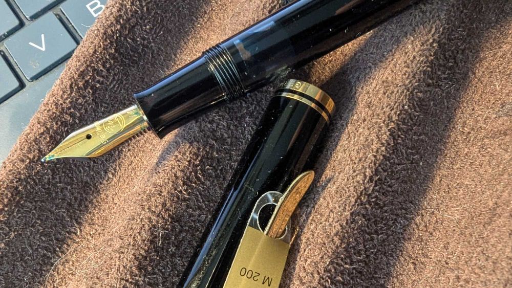 Pelikan M200 old style M