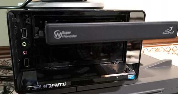 Vendo Computador TSUNAMI CPU 230 *com uma oferta*