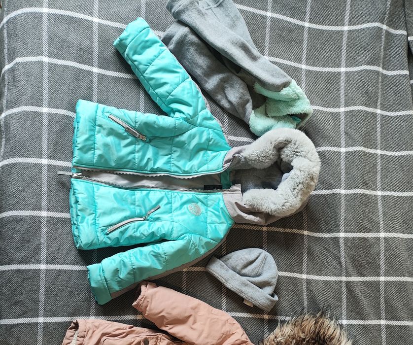 Набір куртка кофта та шапка