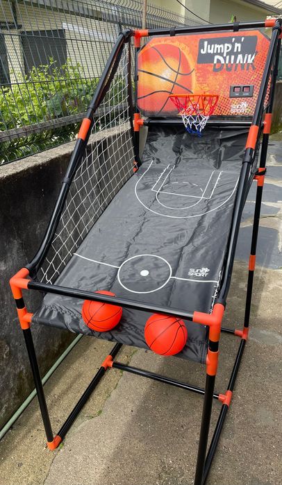 Alugo Insuflavel Foguetao Mágico por 50 euros