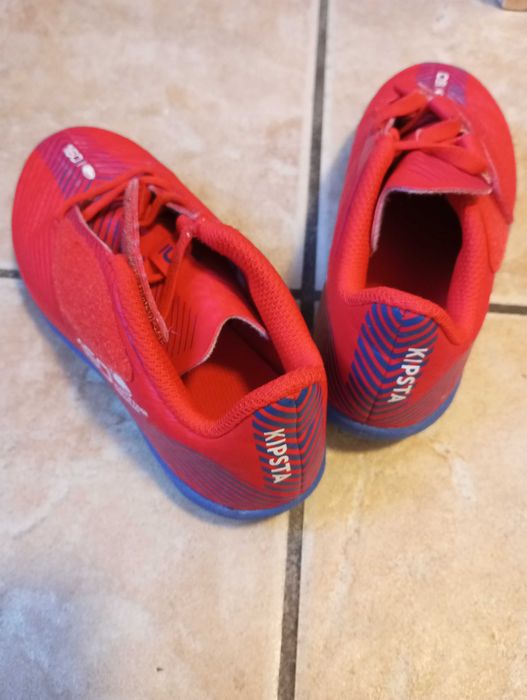 Chuteiras kipsta Decathlon